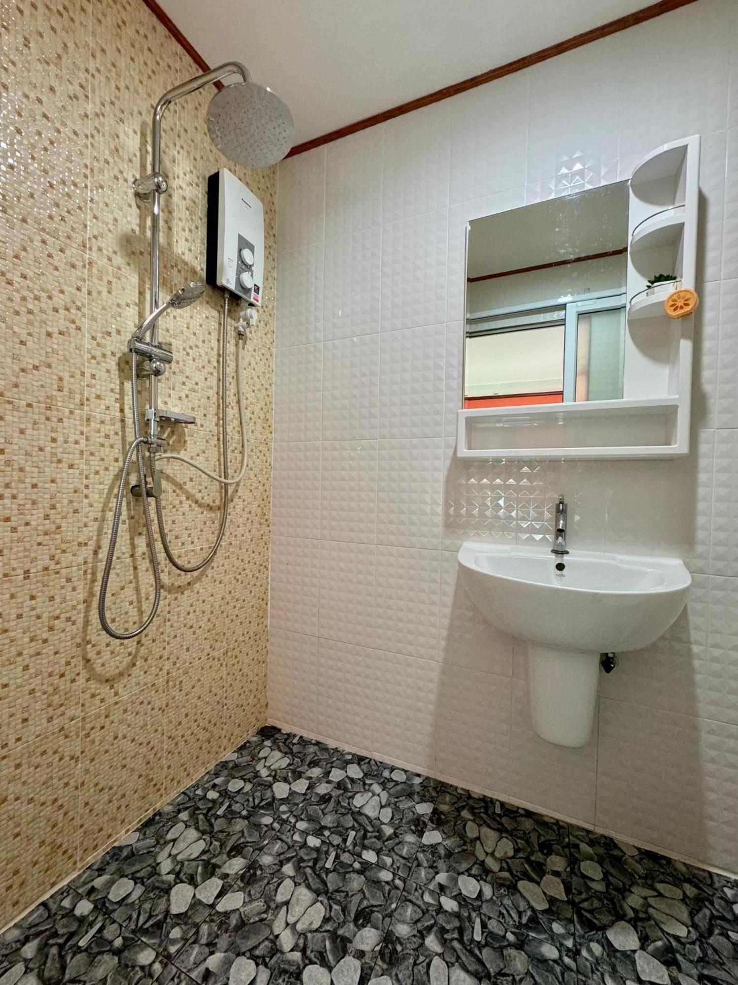 Thai Smile Bungalows Ко-Ланта Экстерьер фото